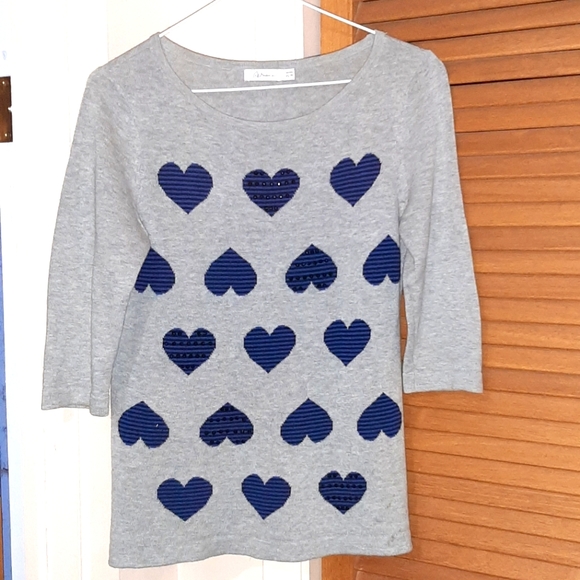 Grey 3/4 Sleeves Shirt with Embellished Hearts - Picture 3 of 9